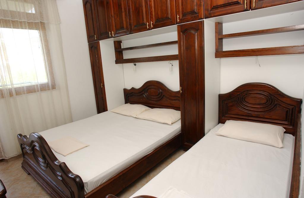 Rooms & Apartments Anka Bar Rom bilde