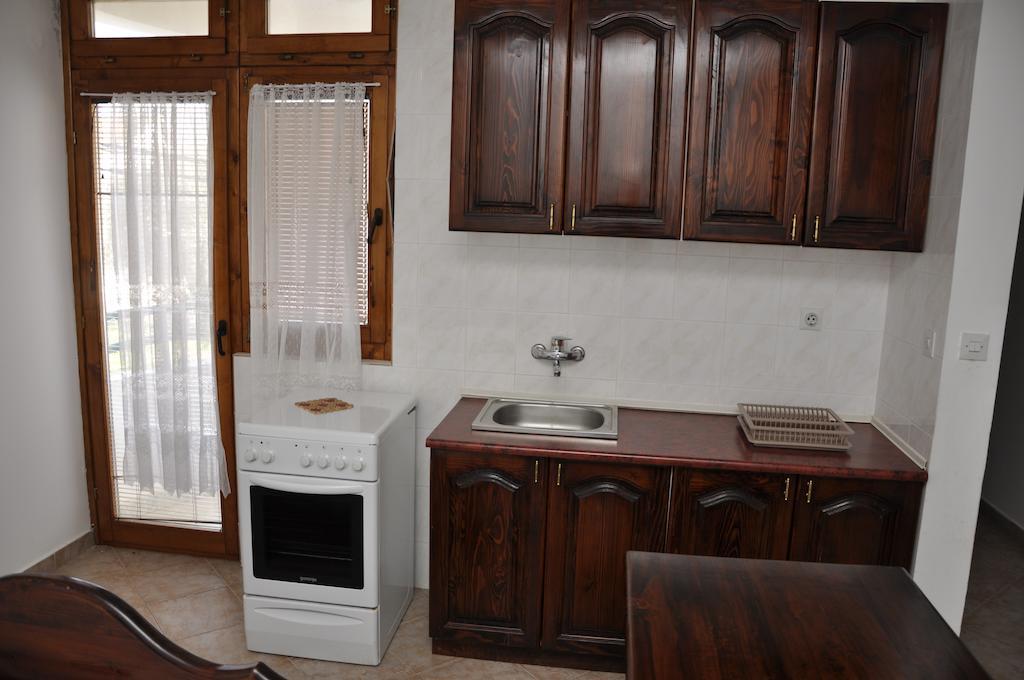 Rooms & Apartments Anka Bar Rom bilde