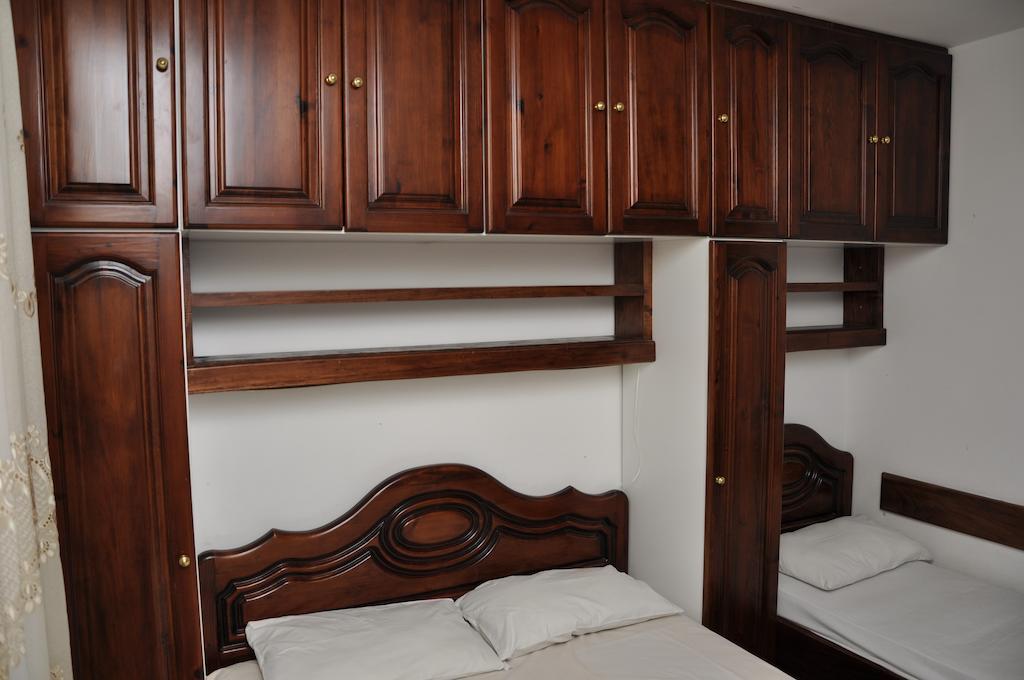 Rooms & Apartments Anka Bar Rom bilde