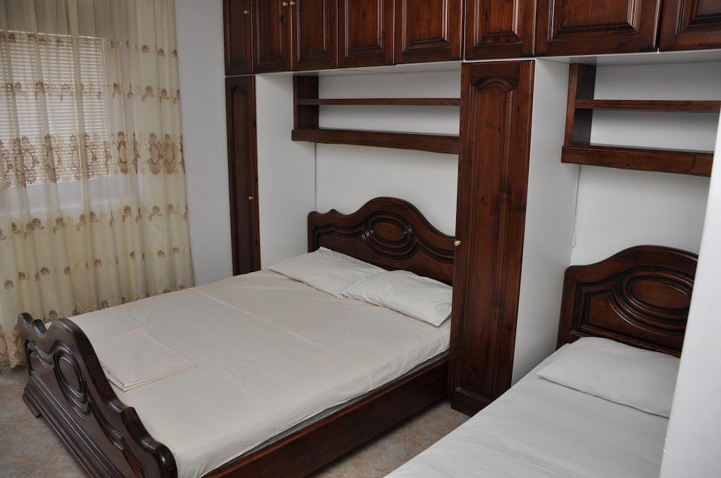 Rooms & Apartments Anka Bar Rom bilde